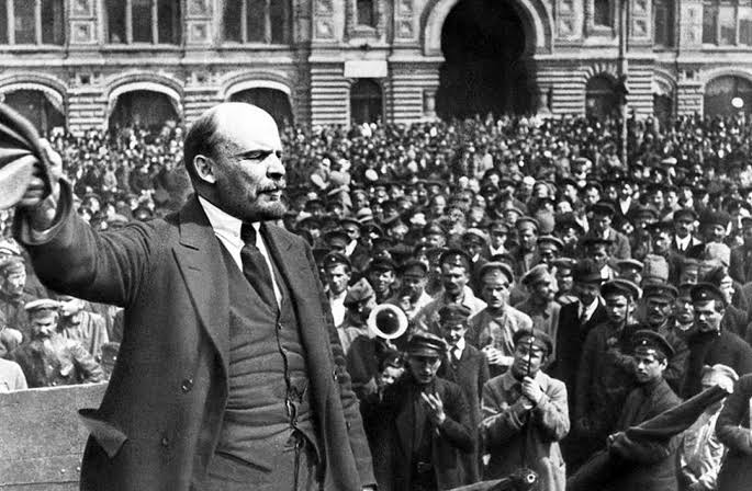 Bolsheviks repudiate Tsarist debt