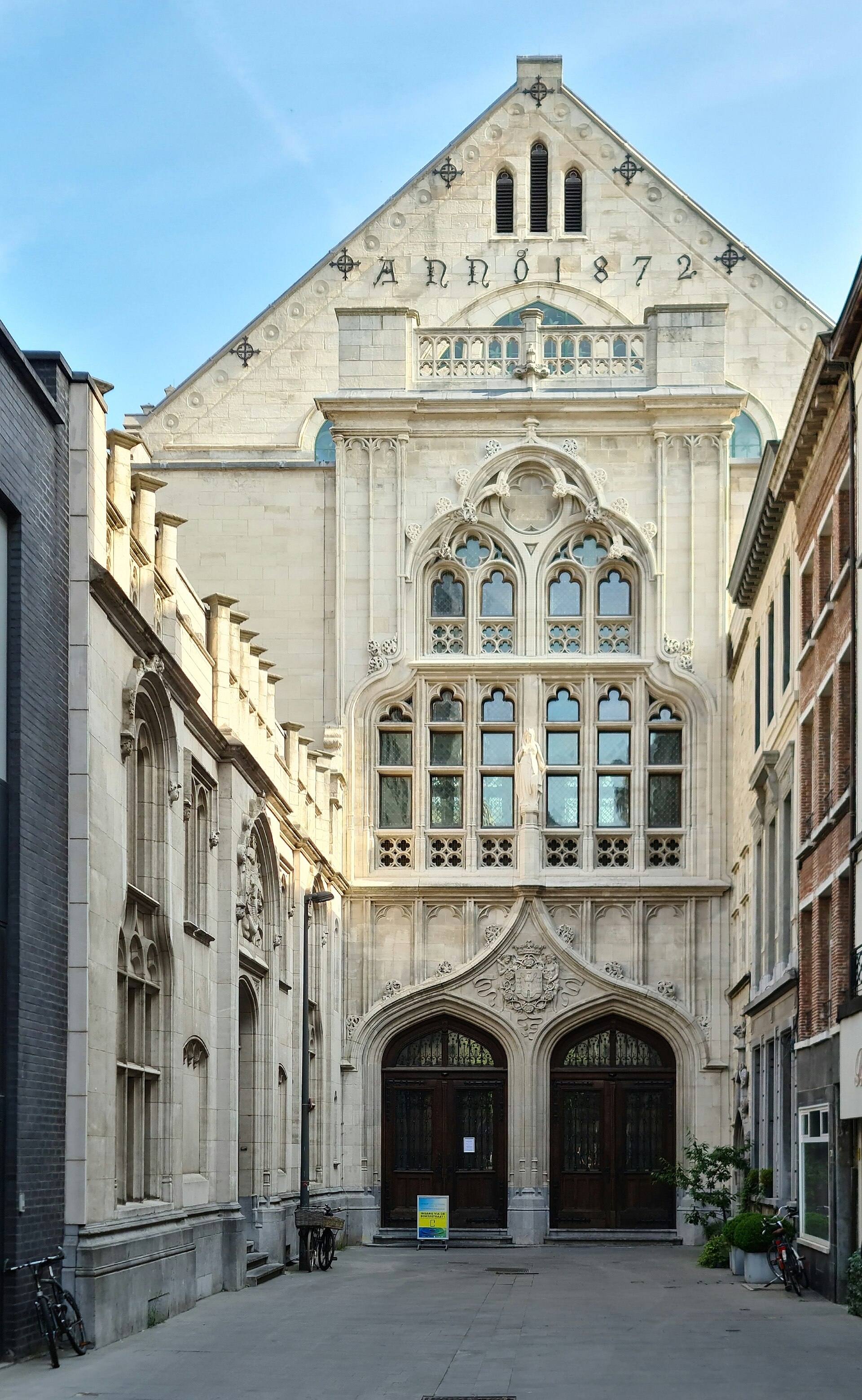 The Antwerp Bourse
